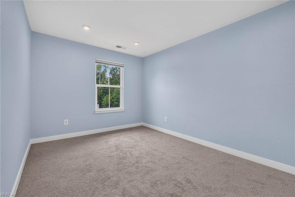 1758 Barkadeer Cv Property Photo 43