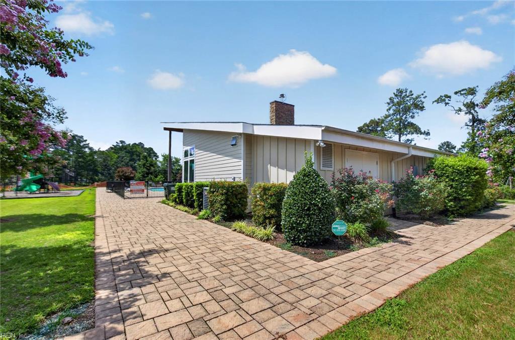 1758 Barkadeer Cv Property Photo 47