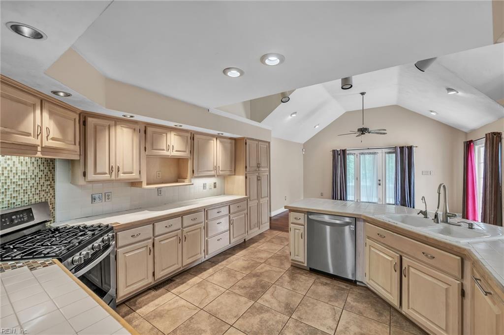 700 Cross Quay Property Photo 50