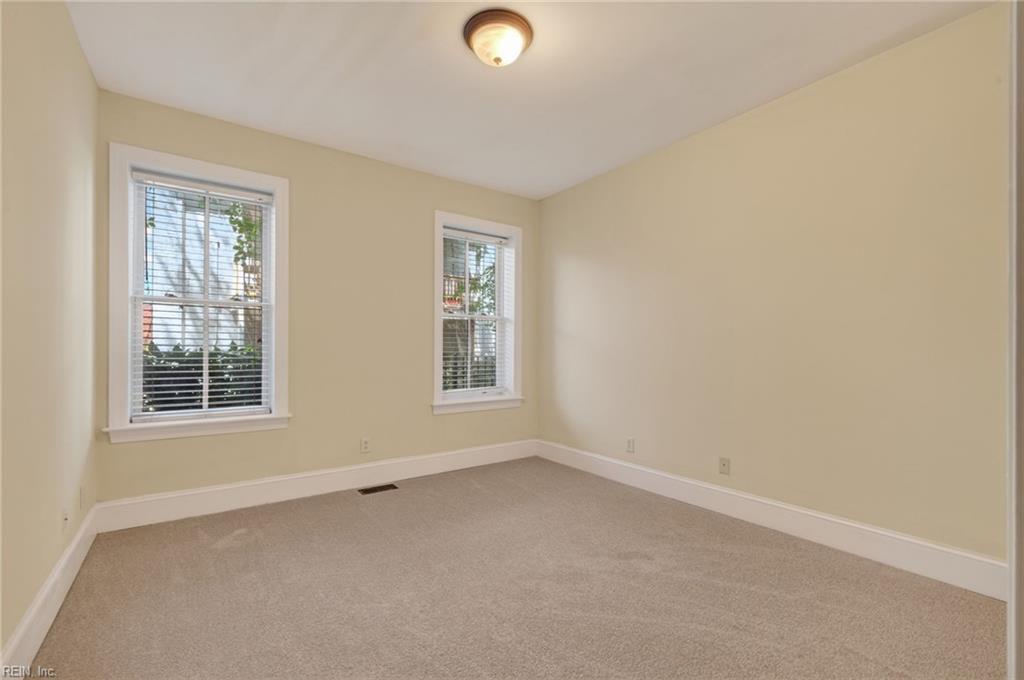 3710 Colley Ave Property Photo 2