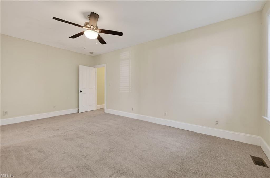 3710 Colley Ave Property Photo 5