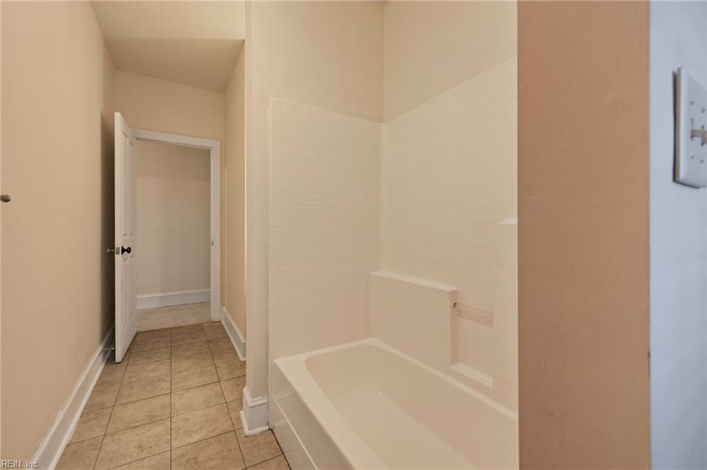 3710 Colley Ave Property Photo 10