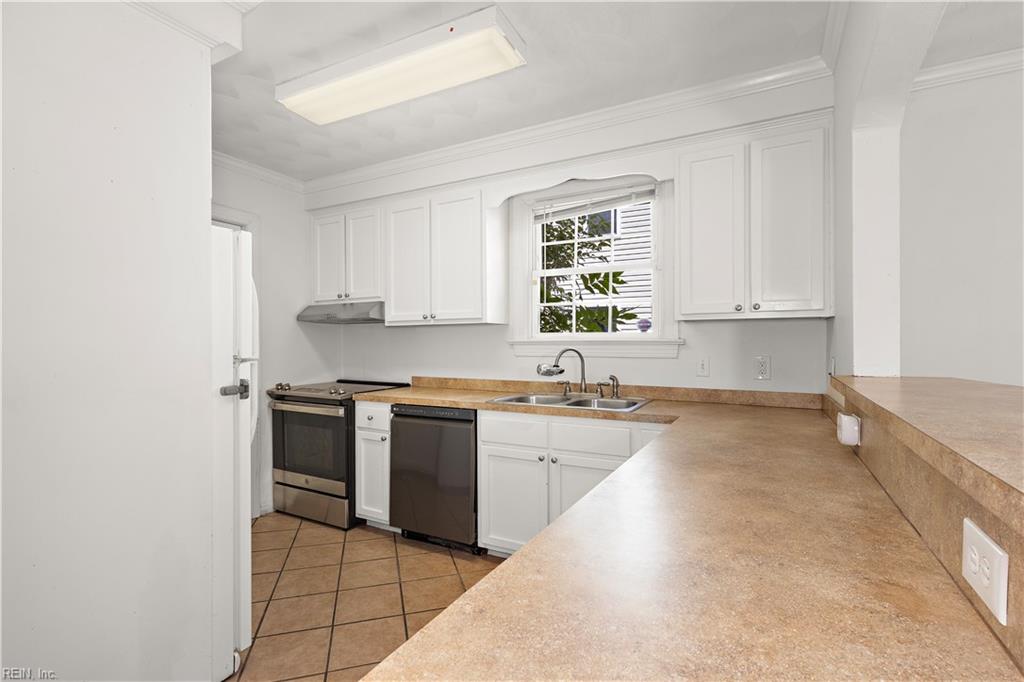 4848 Robin Hood Rd Property Photo 9