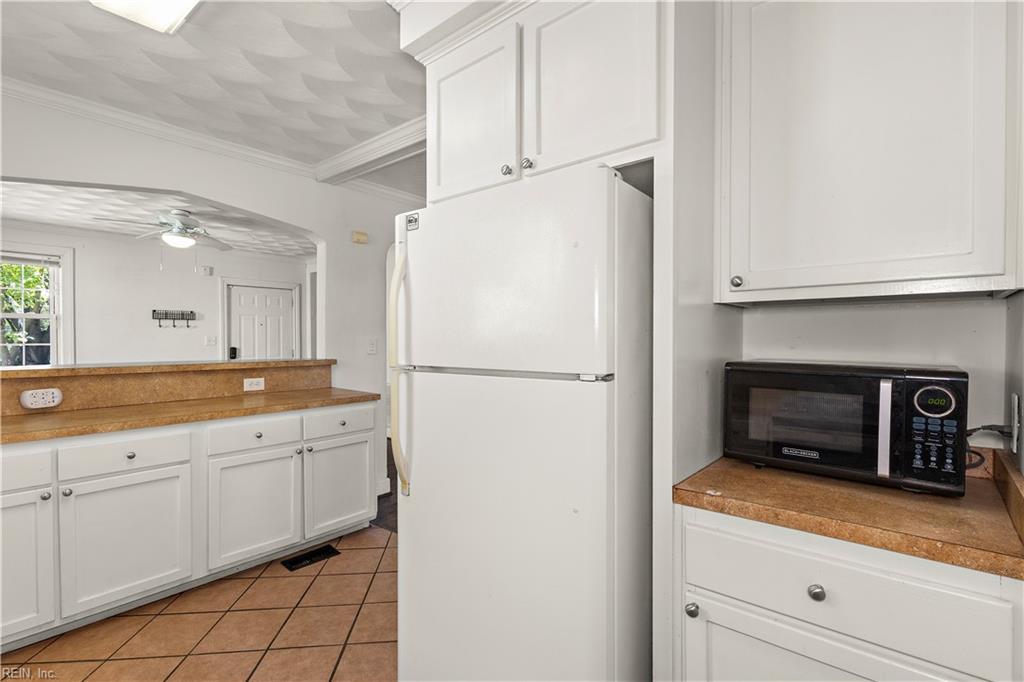 4848 Robin Hood Rd Property Photo 11