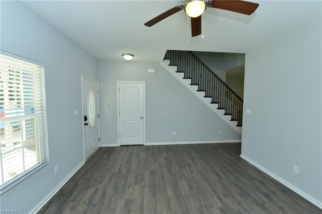 4219 Helen St Property Photo 3