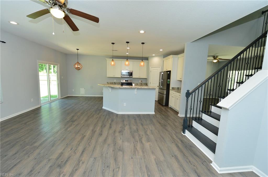 4219 Helen St Property Photo 5