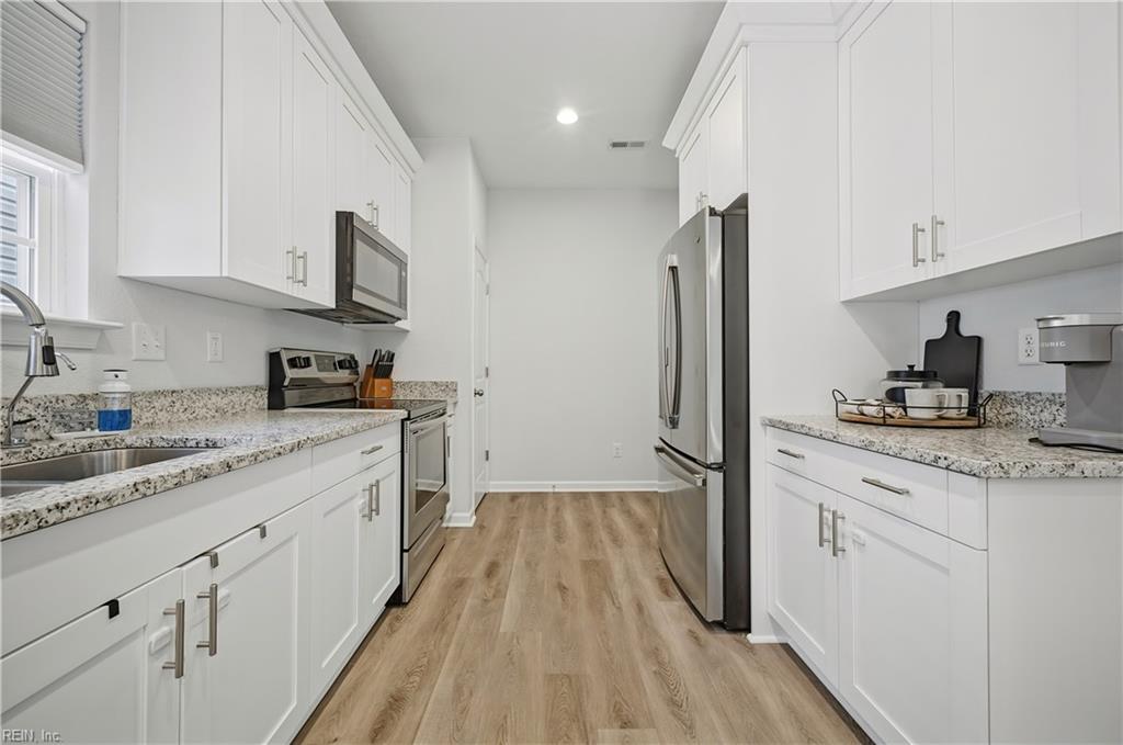 245 Clifton St Property Photo 10