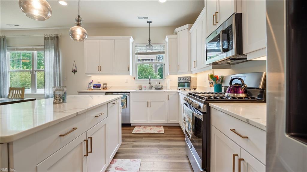 1024 Loutro Ct Property Photo 6