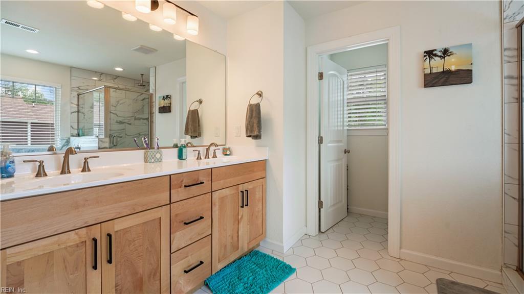 1024 Loutro Ct Property Photo 16