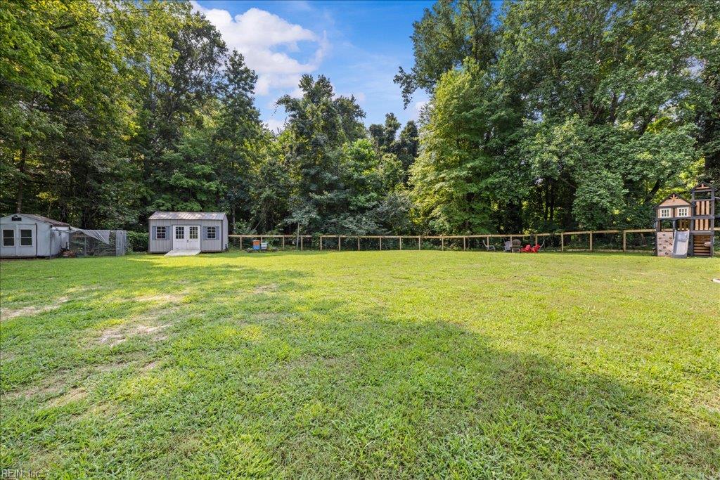 7150 Crittenden Rd Property Photo 47