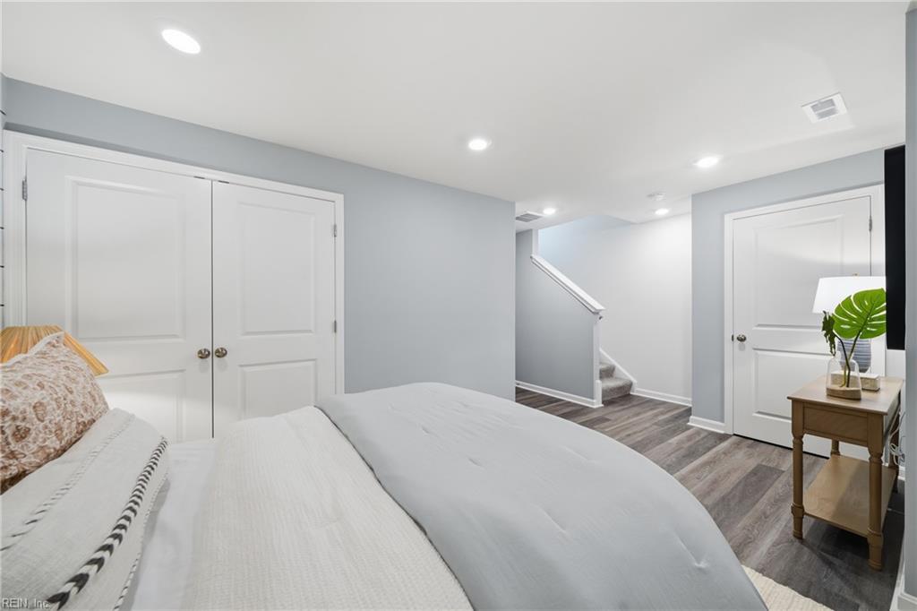 2348 Somerset Way Property Photo 14