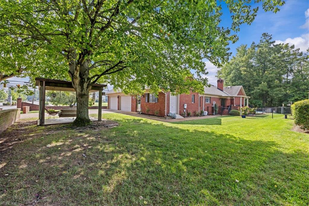 100 Northgate Ln Property Photo 6