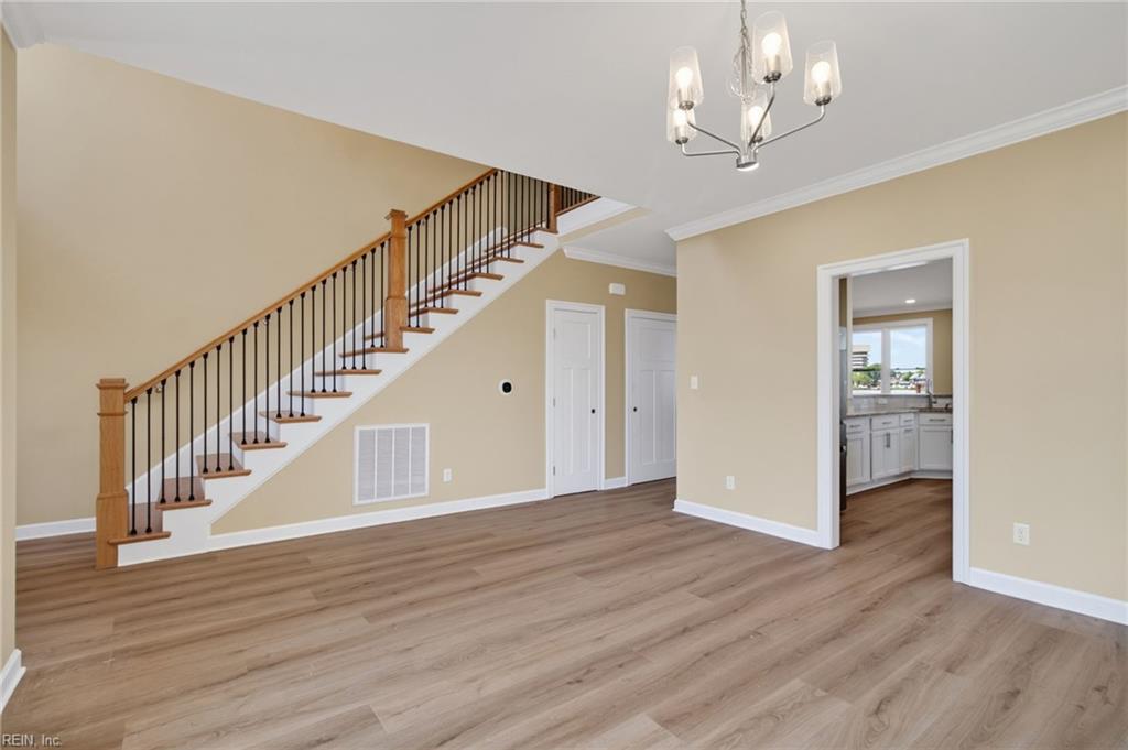 24 Brough Ln Property Photo 5