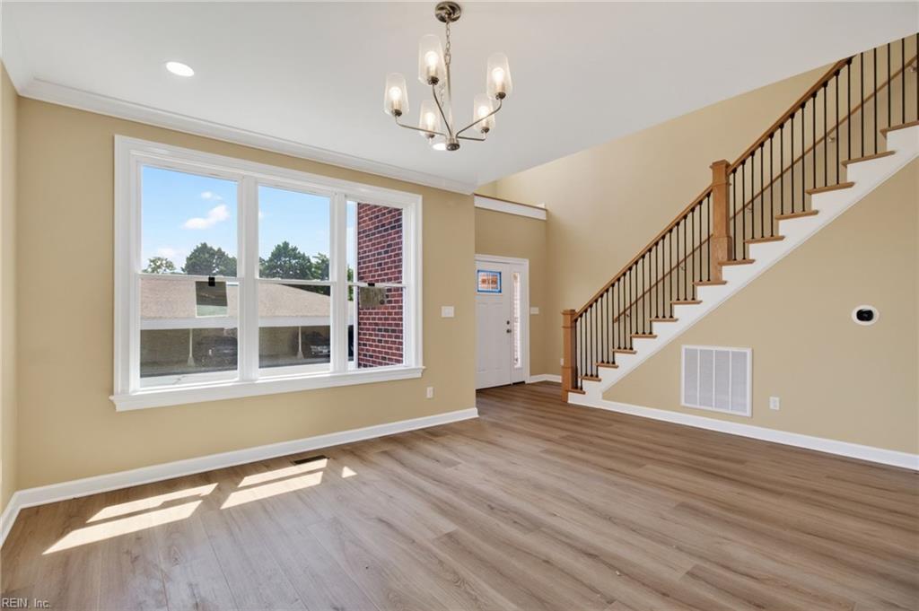 24 Brough Ln Property Photo 6