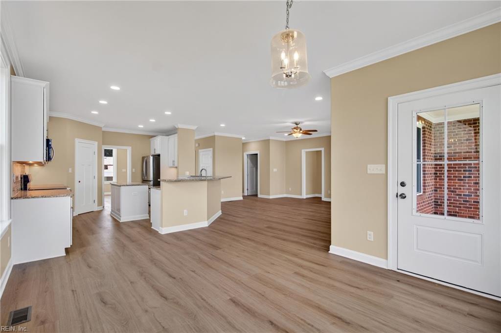 24 Brough Ln Property Photo 15