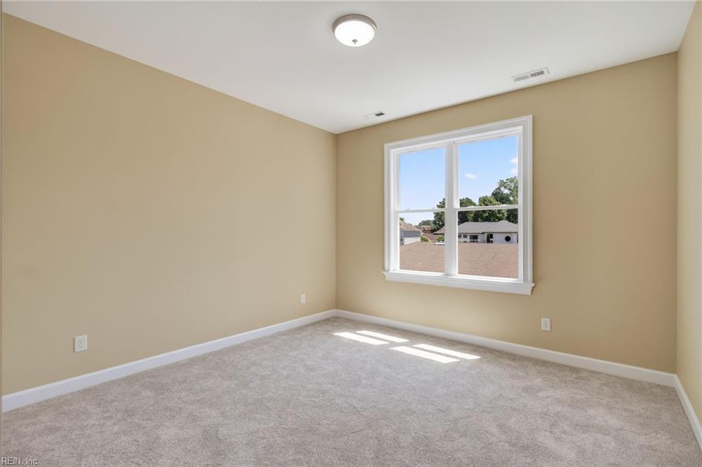 24 Brough Ln Property Photo 34