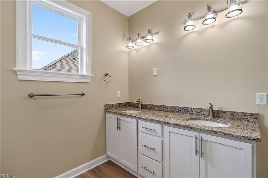 24 Brough Ln Property Photo 40