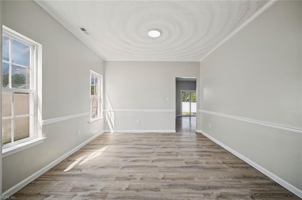 202 Cameron Xing Property Photo 6
