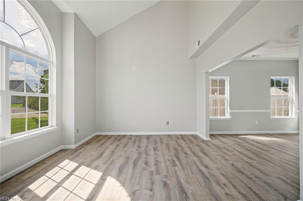 202 Cameron Xing Property Photo 7