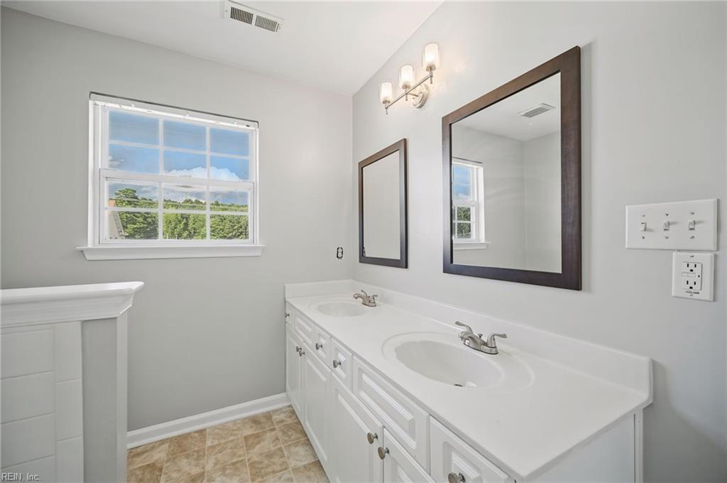 202 Cameron Xing Property Photo 21