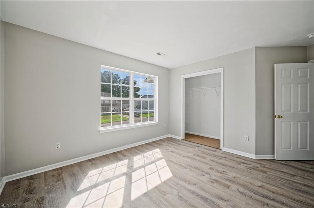 202 Cameron Xing Property Photo 25