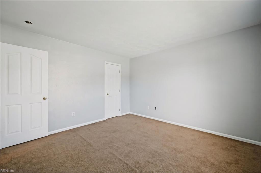 202 Cameron Xing Property Photo 29