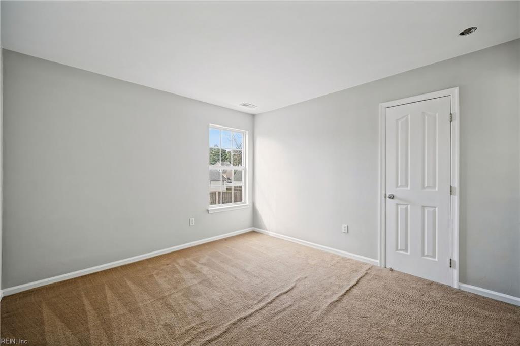 202 Cameron Xing Property Photo 31
