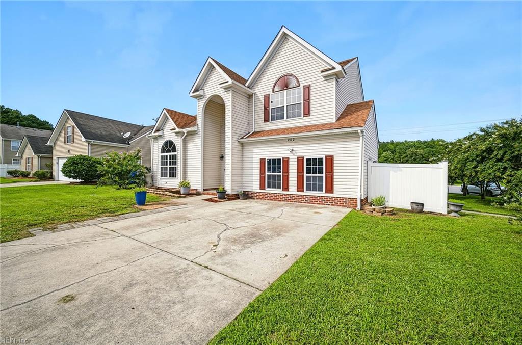 202 Cameron Xing Property Photo 37