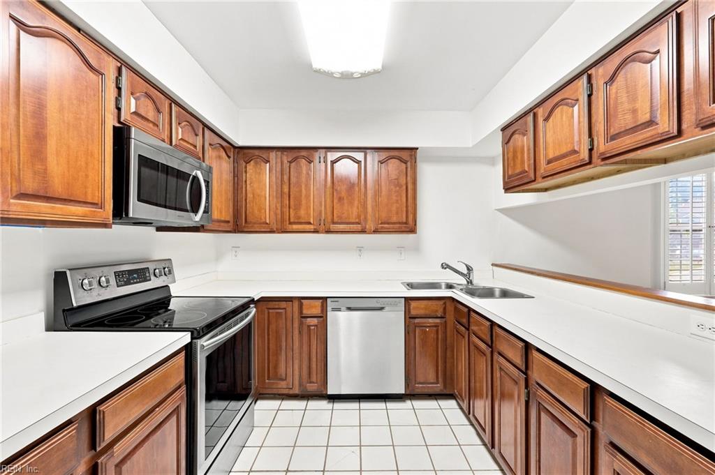 1 Loquat Pl Property Photo 8