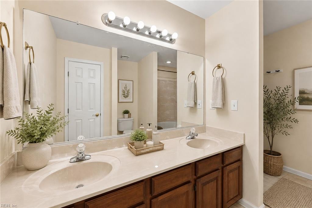 1 Loquat Pl Property Photo 11