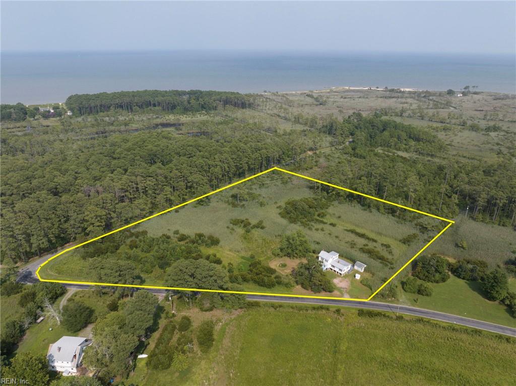 2122 Haven Beach Rd Property Photo 7