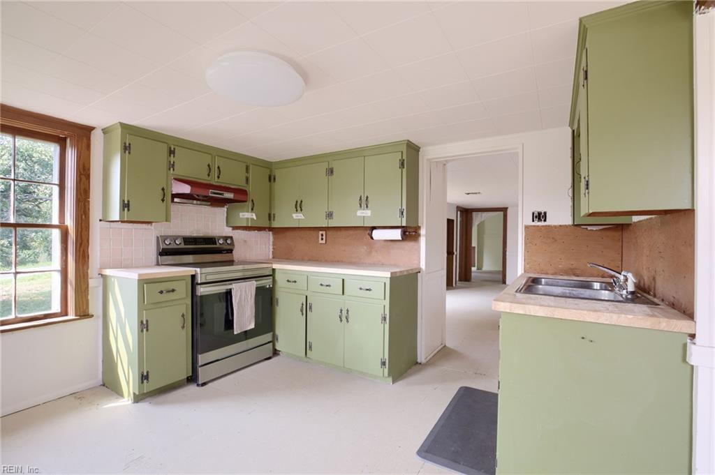 2122 Haven Beach Rd Property Photo 9