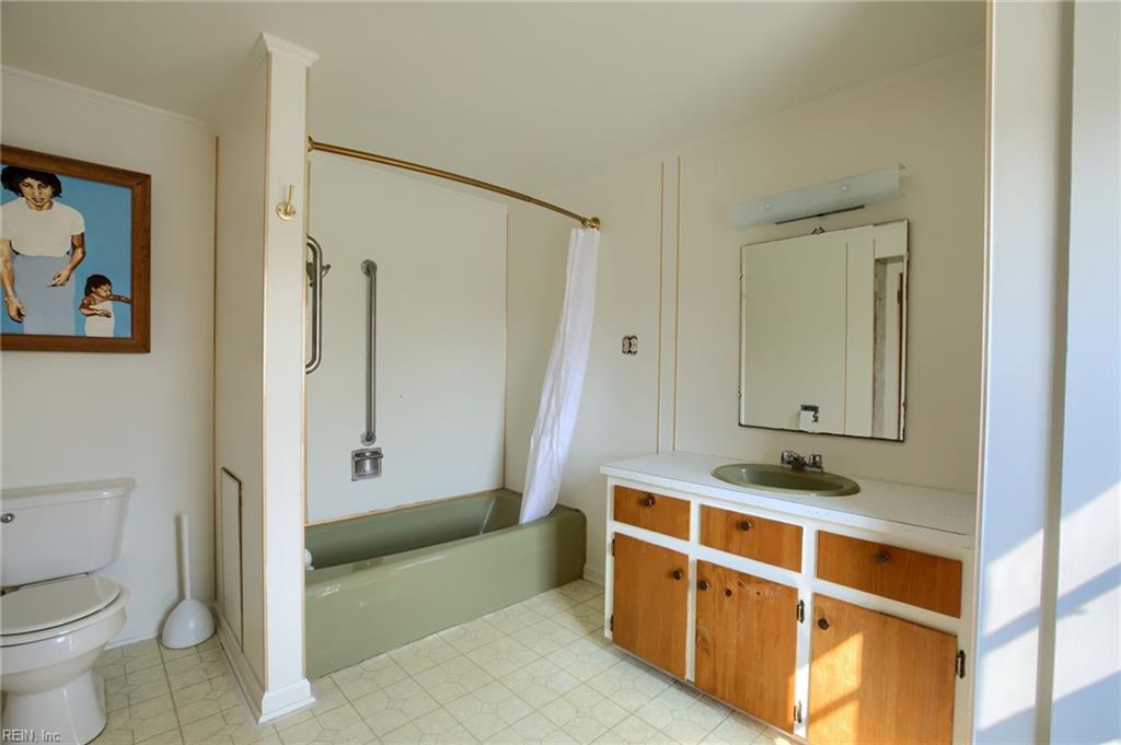 2122 Haven Beach Rd Property Photo 25