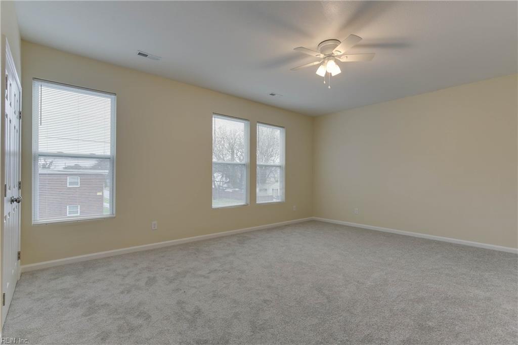 2331 Courtney Ave Property Photo 30