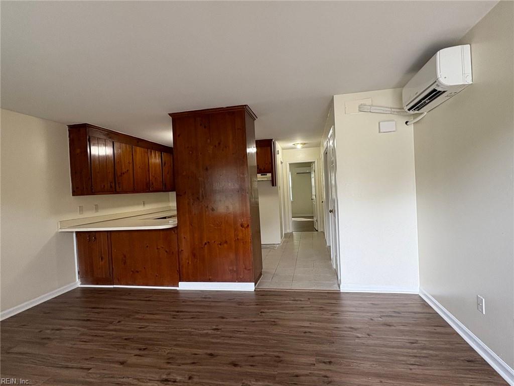 2518 Cedarwood Dr Property Photo 2