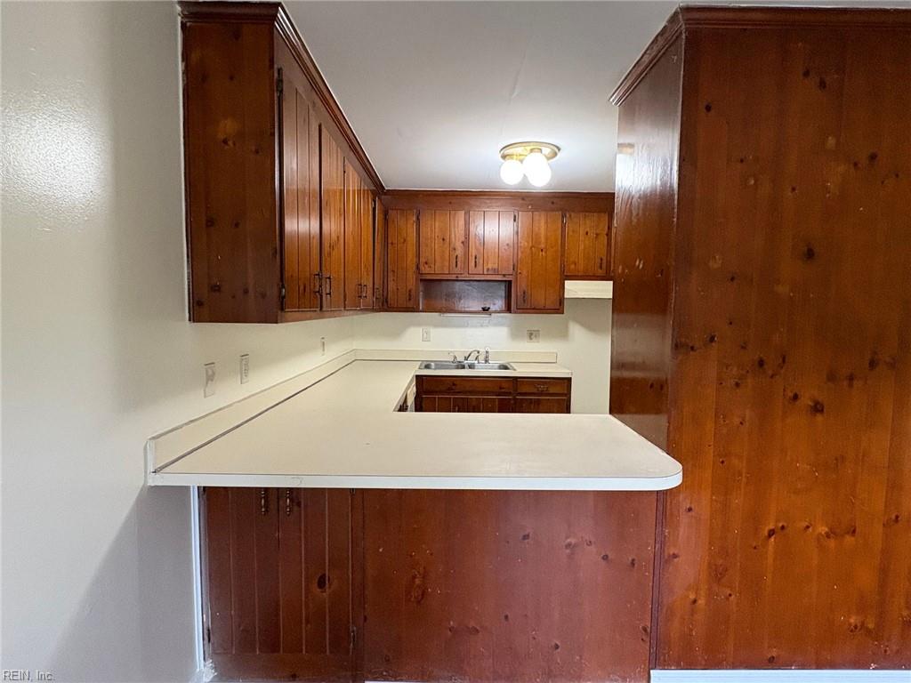 2518 Cedarwood Dr Property Photo 5