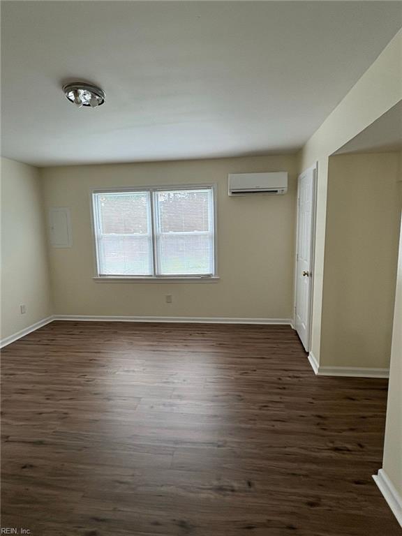2518 Cedarwood Dr Property Photo 9