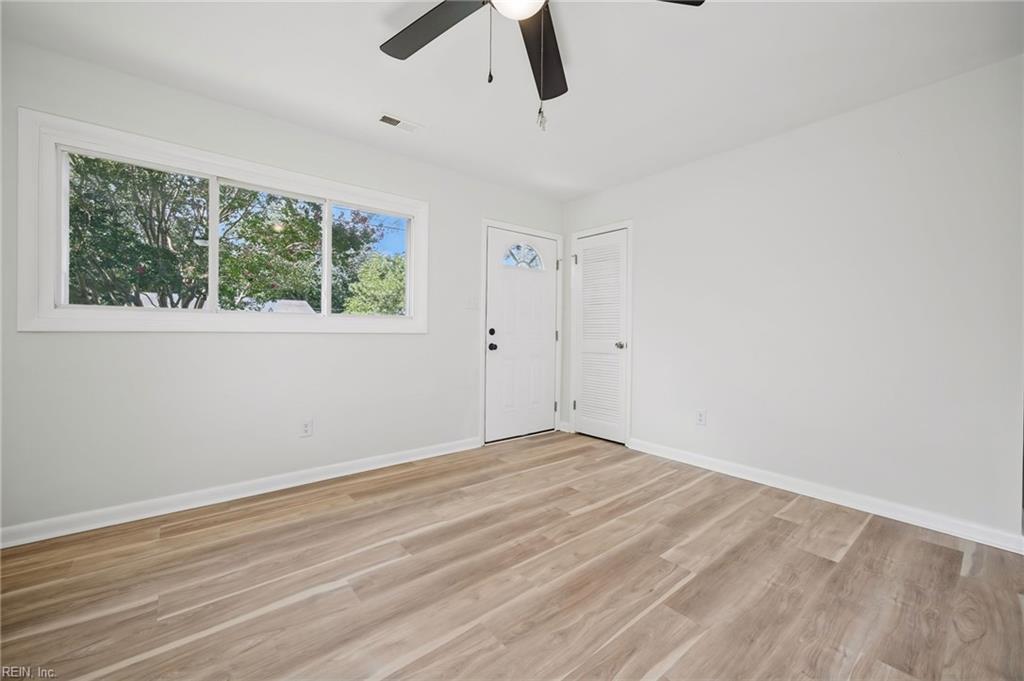 1830 Beall Dr Property Photo 3