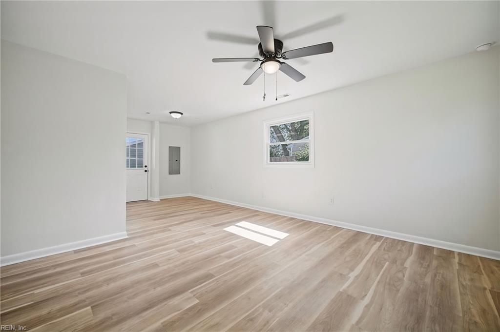 1830 Beall Dr Property Photo 5