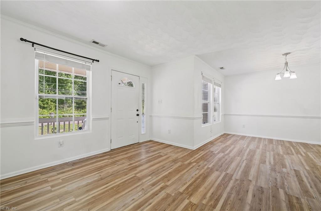 4133 Pughsville Rd Property Photo 3