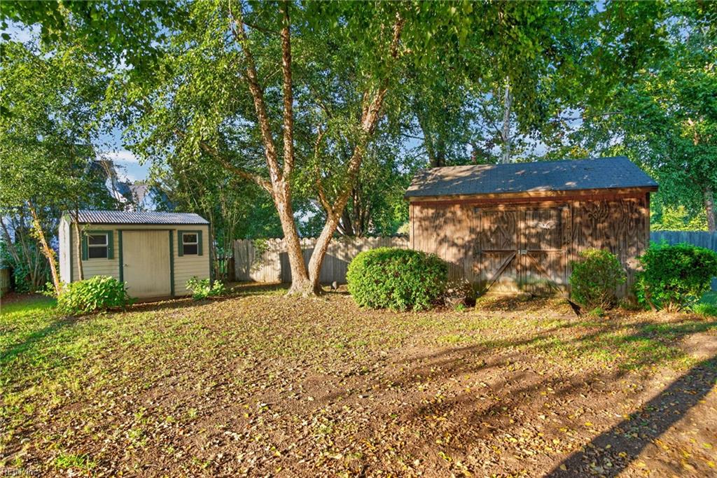 302 Carriage Ct Property Photo 35