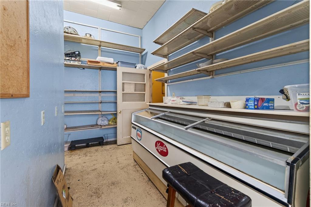 32129 Main St Property Photo 20