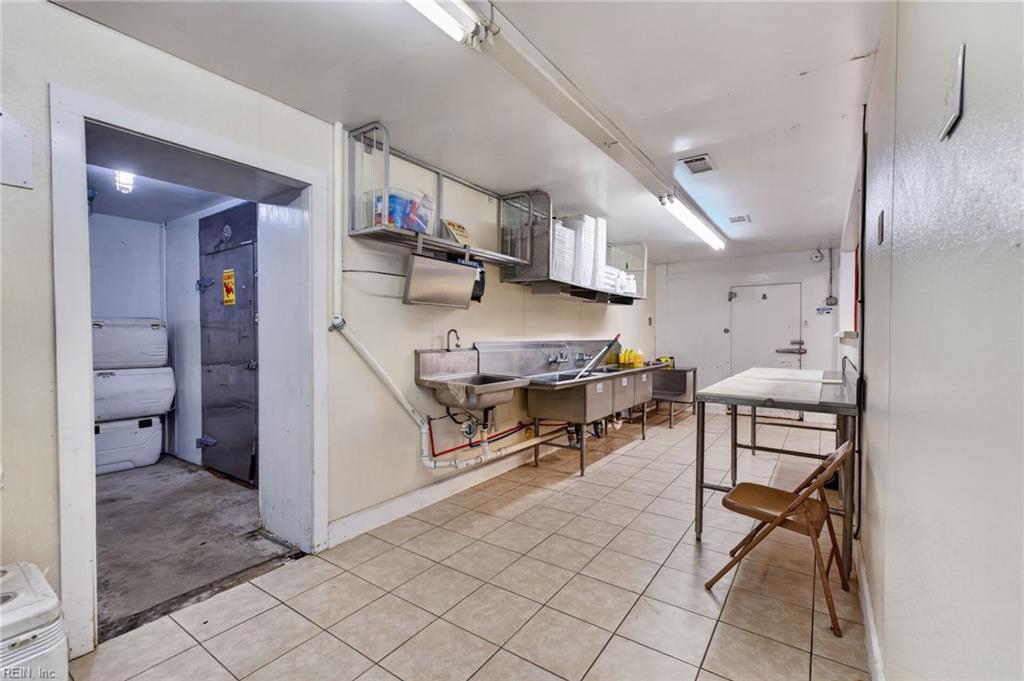 32129 Main St Property Photo 30