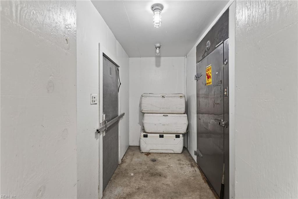 32129 Main St Property Photo 32