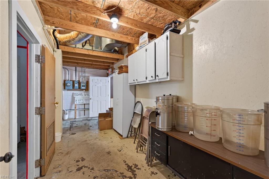 32129 Main St Property Photo 37