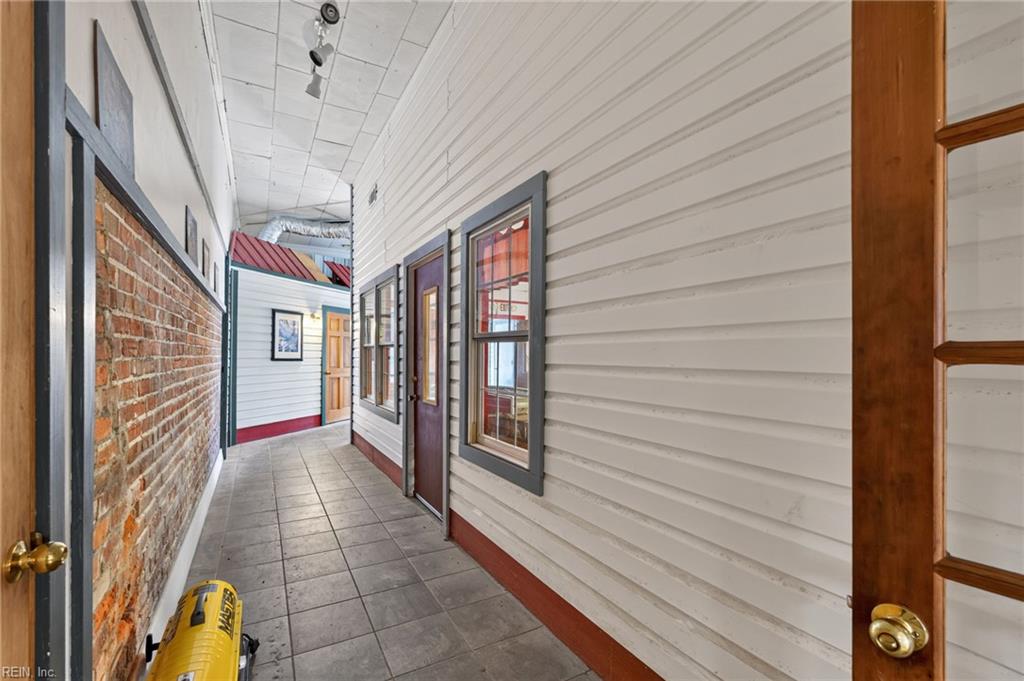 32129 Main St Property Photo 47