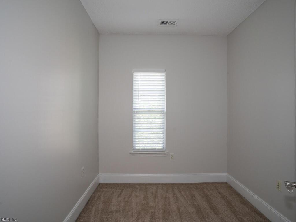 2028 Smallbrooke Ct Property Photo 18