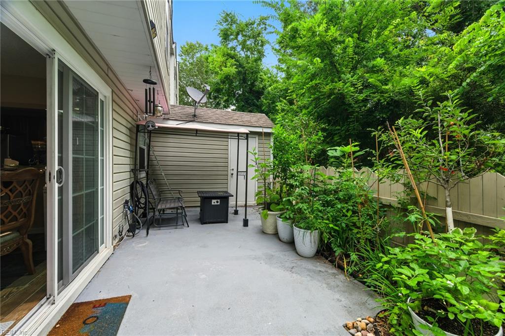 4409 Segovia Ct Property Photo 23