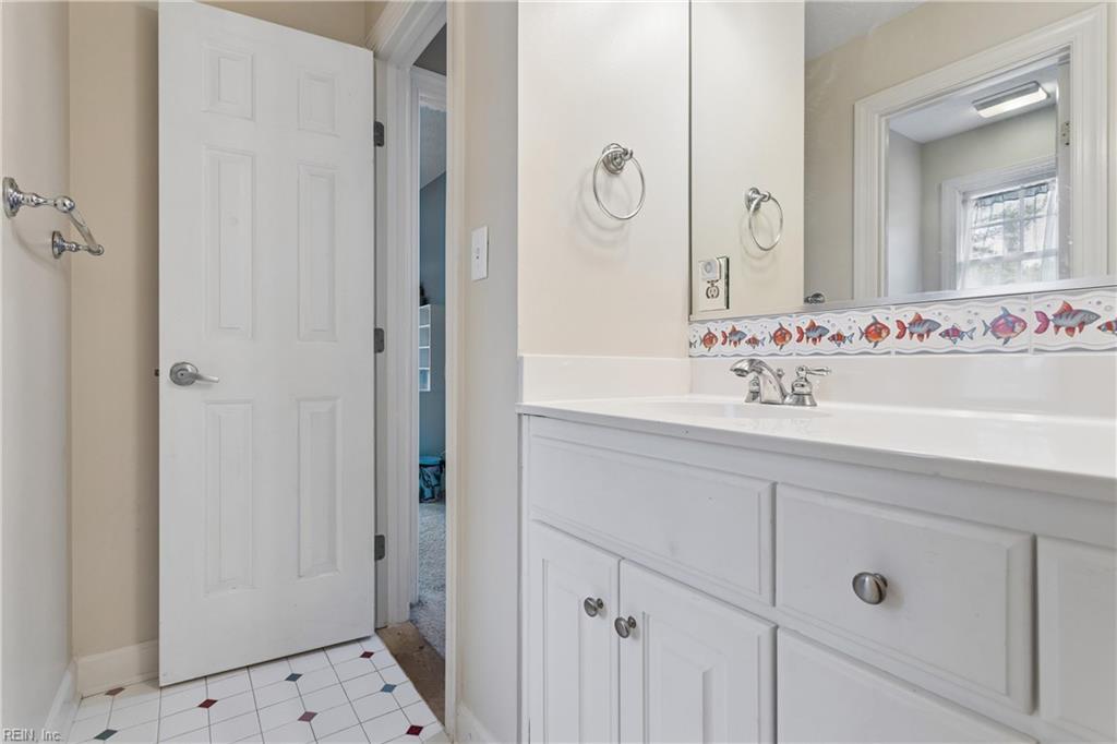 20711 Creekside Dr Property Photo 22