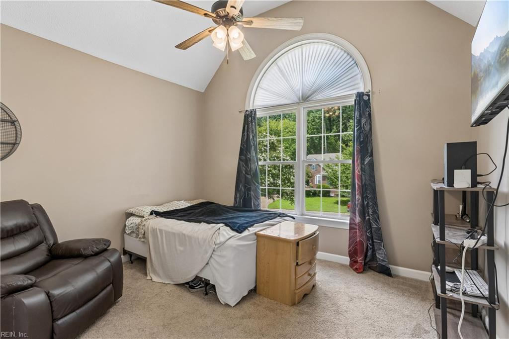 20711 Creekside Dr Property Photo 23